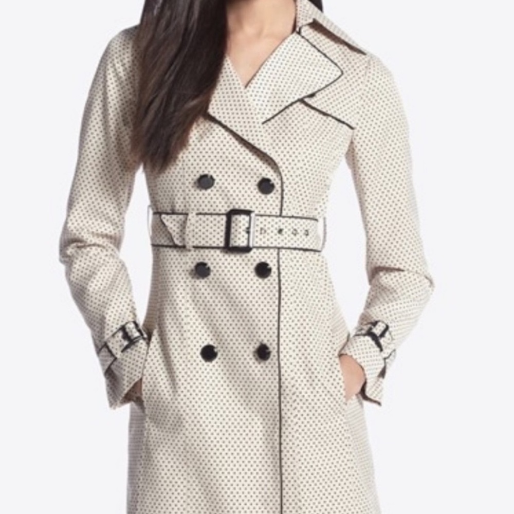 White House, Black market brand new coat never been worn size XL
